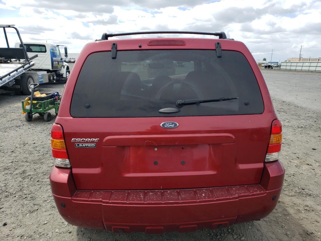 1FMYU94175KB03938 2005 Ford Escape Limited