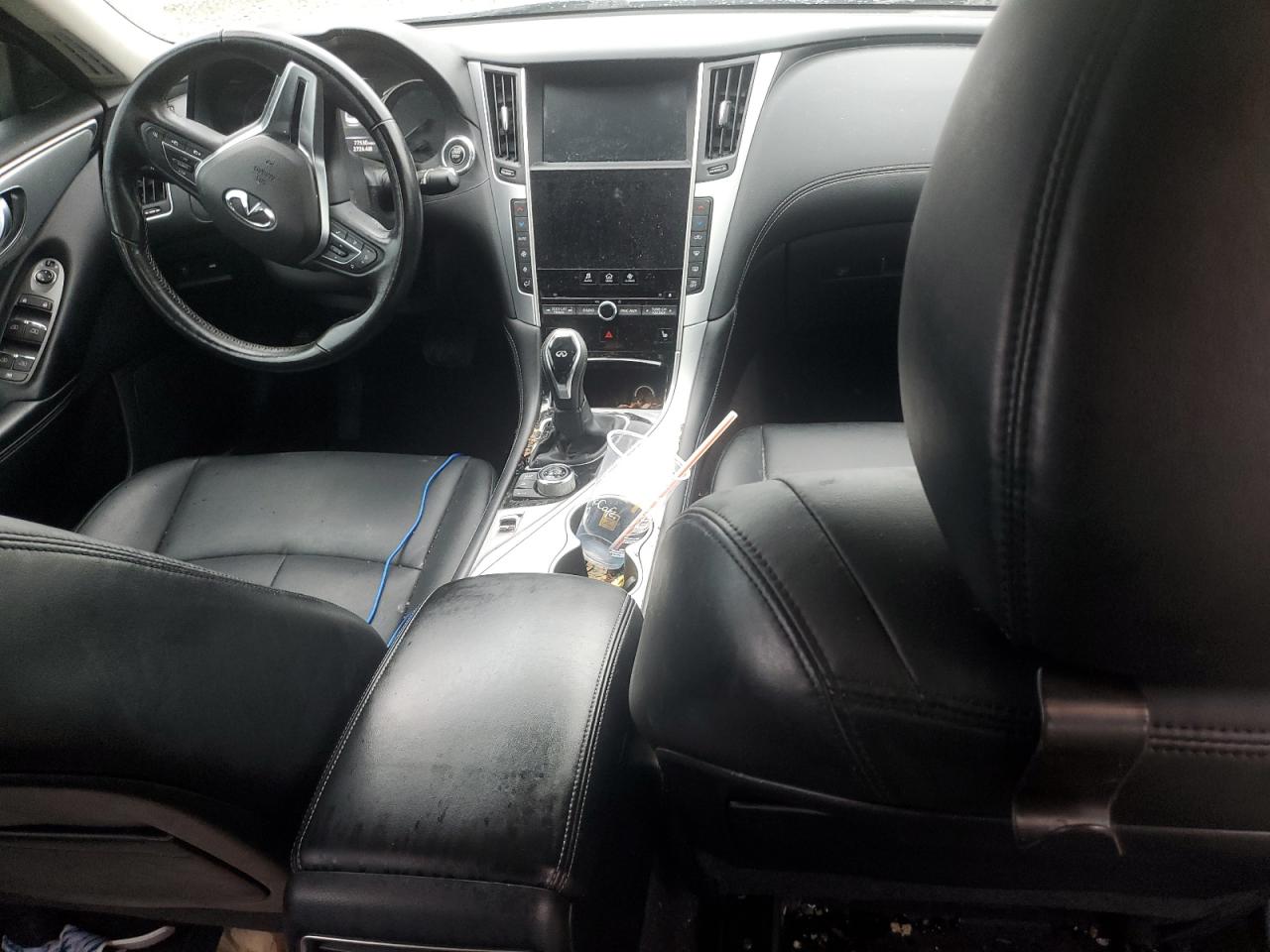 JN1EV7AR5KM591230 2019 Infiniti Q50 Luxe