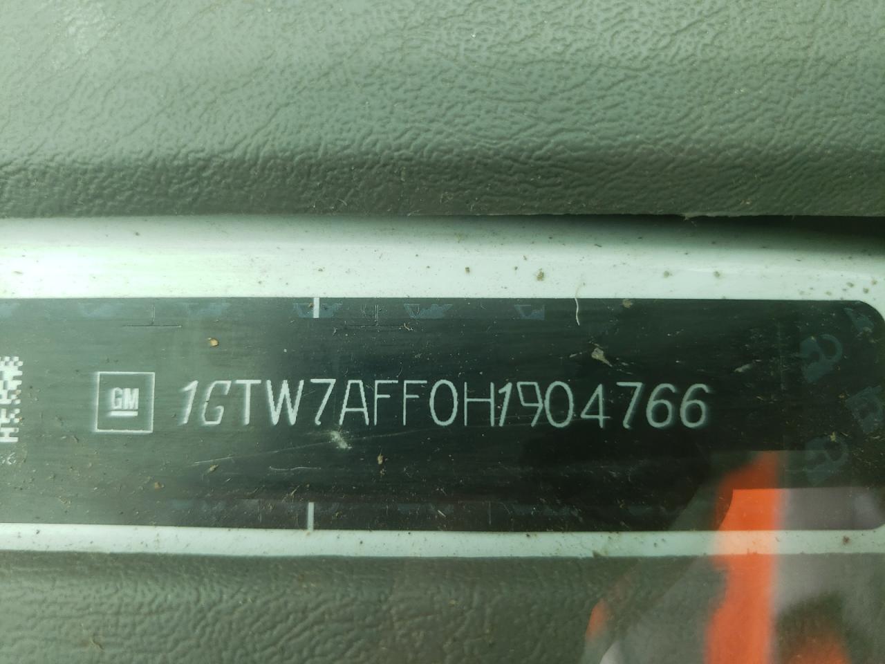 1GTW7AFF0H1904766 2017 GMC Savana G2500