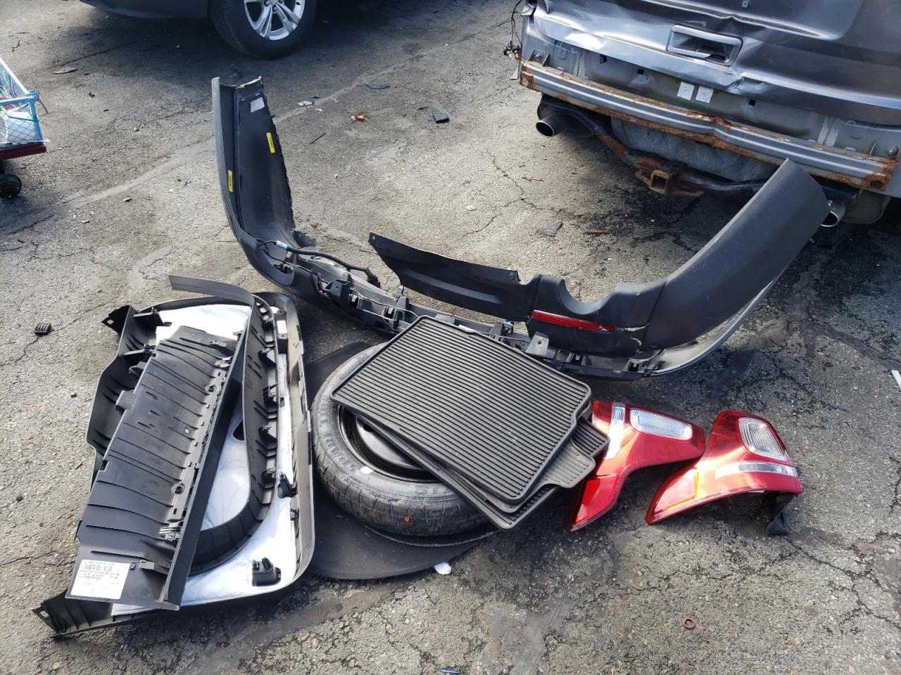 1FM5K8D81EGA25532 2014 Ford Explorer Xlt