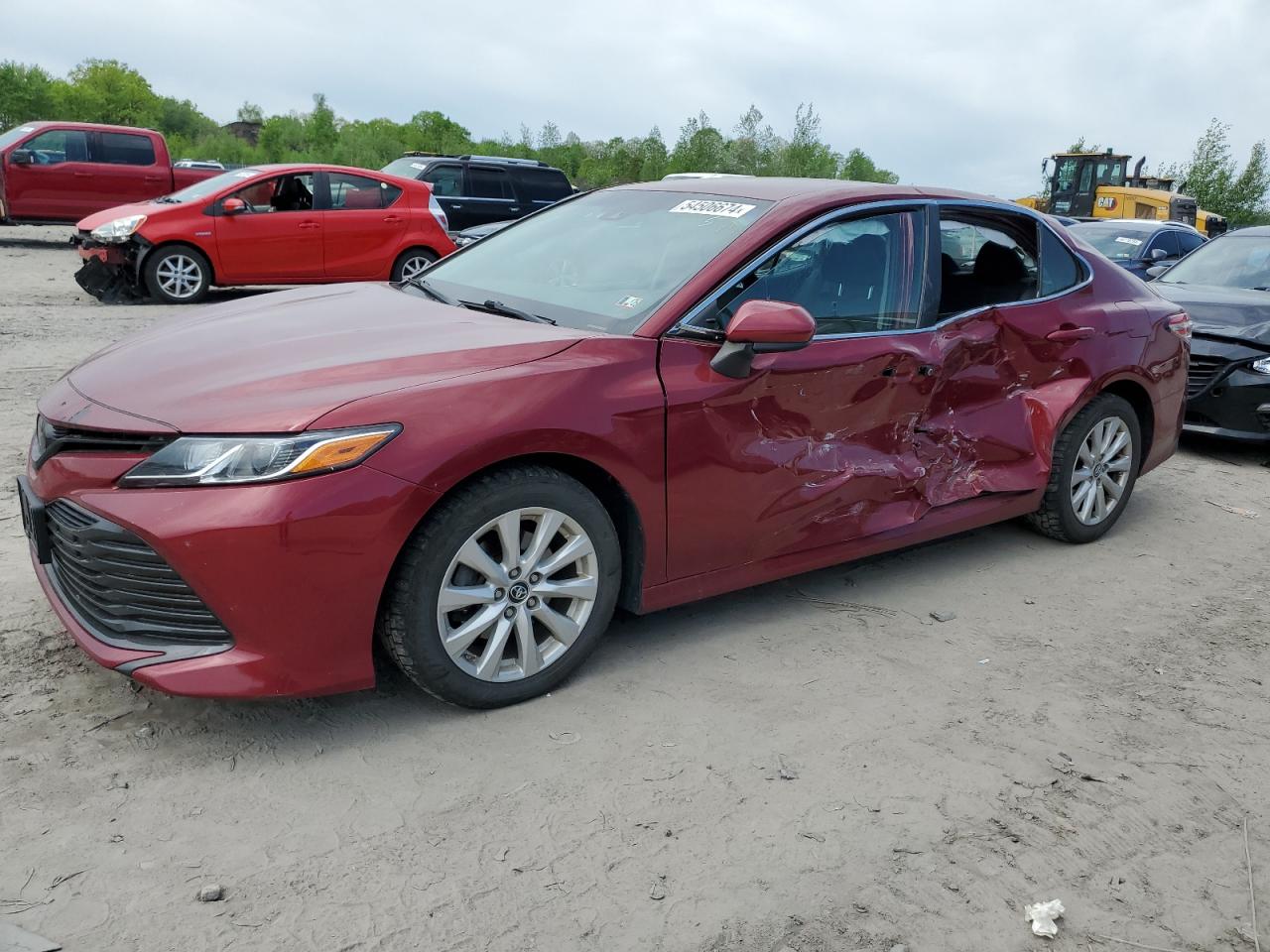 4T1B11HK9JU661856 2018 Toyota Camry L