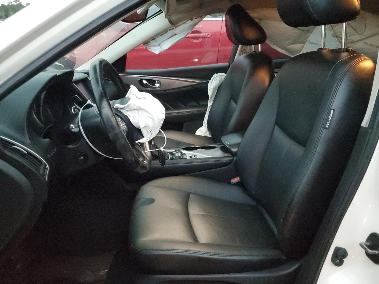 JN1EV7AP7GM302080 2016 Infiniti Q50 Premium