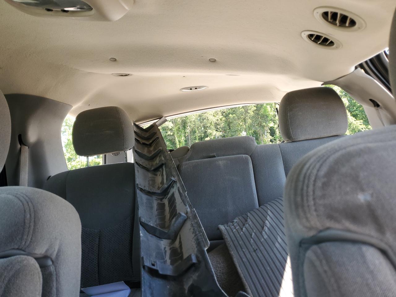 1GNEC13V73J264090 2003 Chevrolet Tahoe C1500