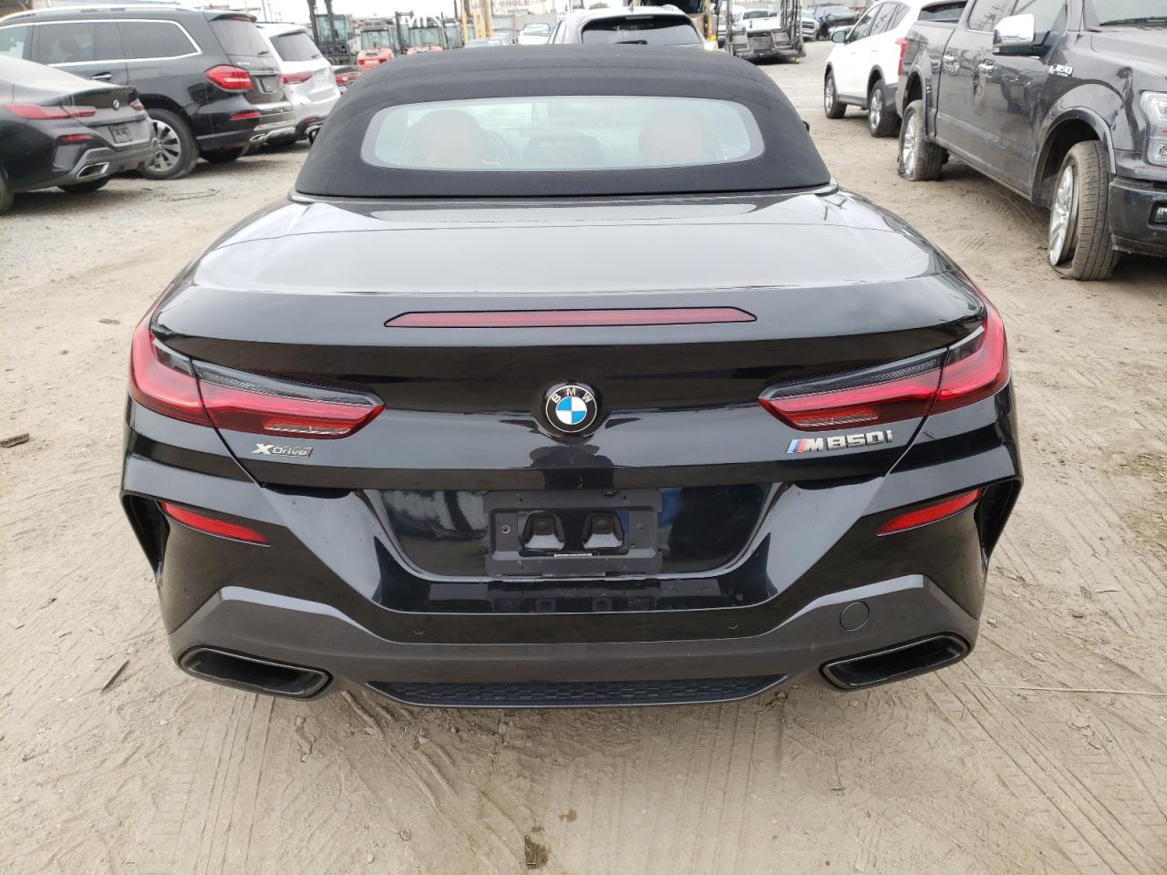 2019 BMW M850Xi vin: WBAFY4C55KBX29343