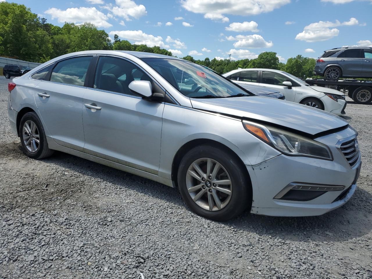 5NPE24AF3FH074728 2015 Hyundai Sonata Se