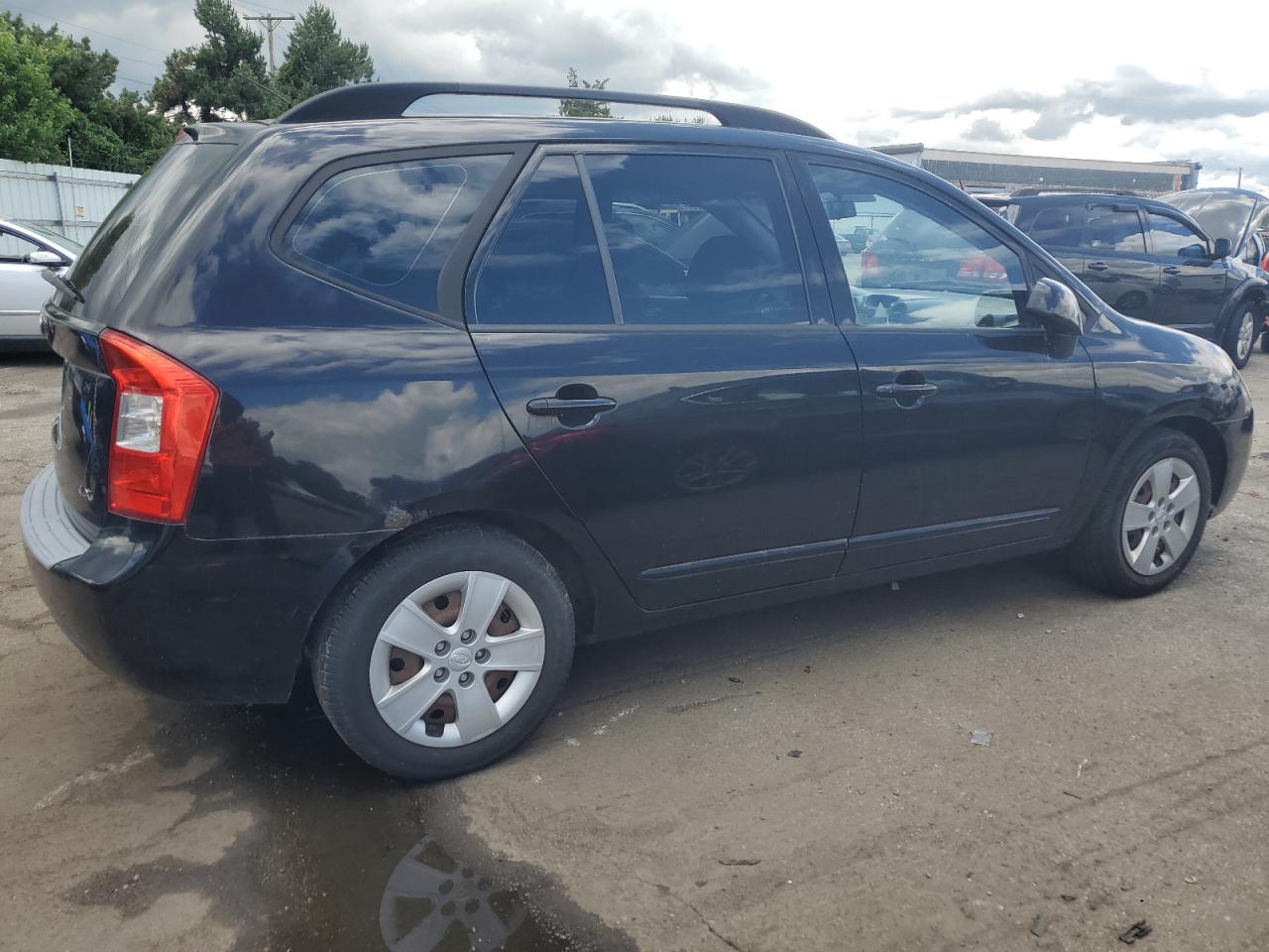 KNAFG528997226254 2009 Kia Rondo Base