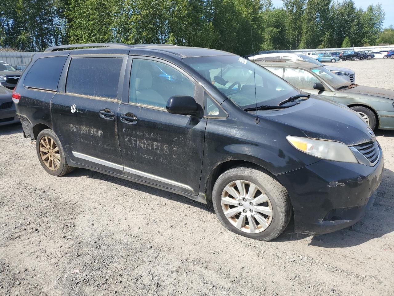 5TDJK3DC1CS037712 2012 Toyota Sienna Le