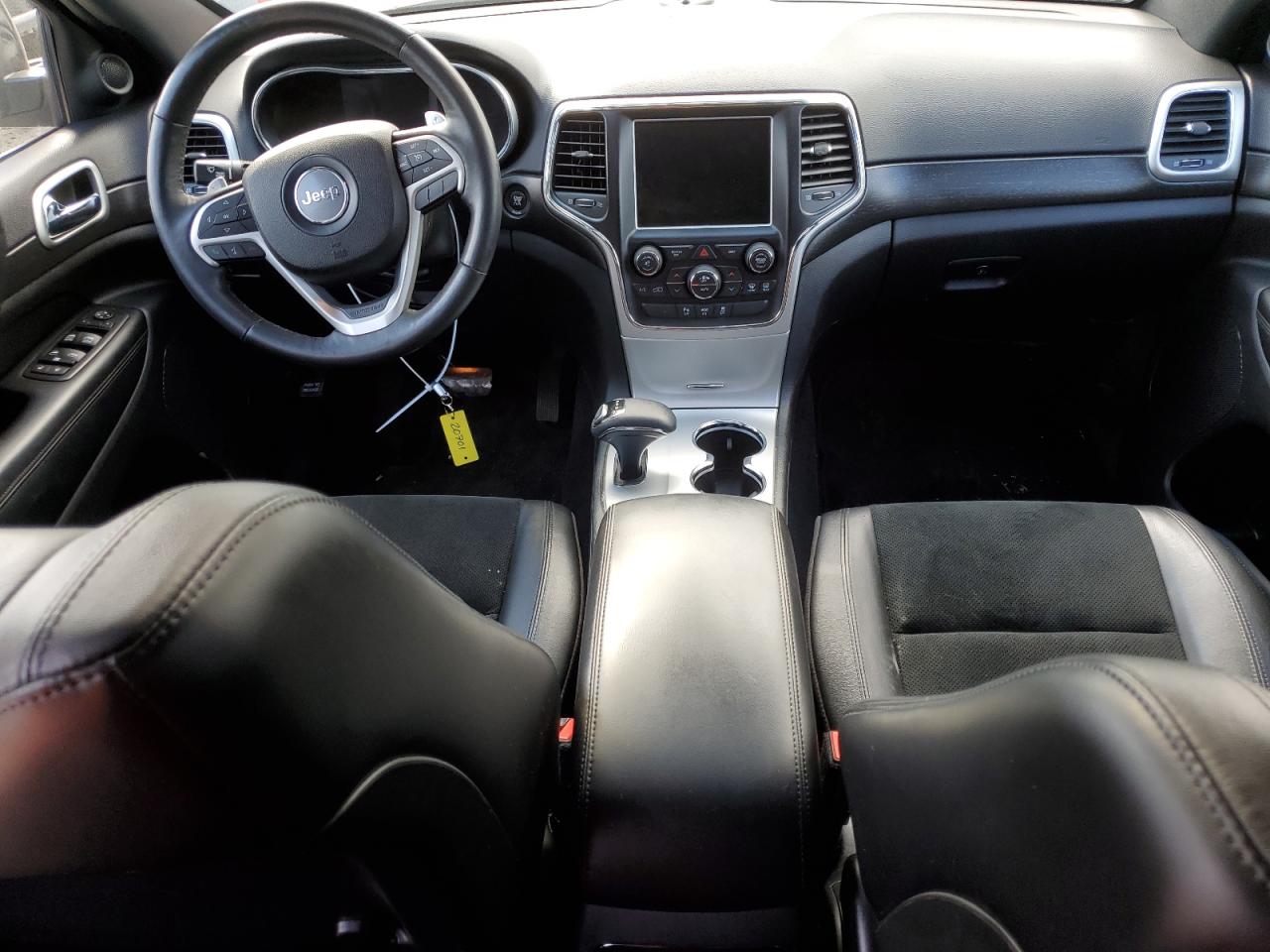 1C4RJFAG0FC893328 2015 Jeep Grand Cherokee Laredo