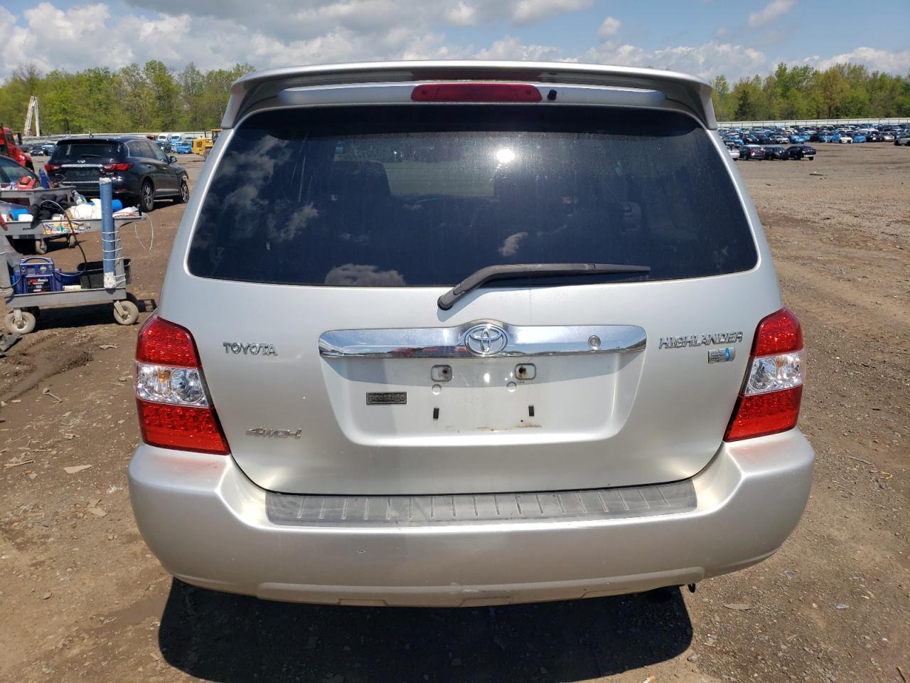 JTEEW21A860017611 2006 Toyota Highlander Hybrid