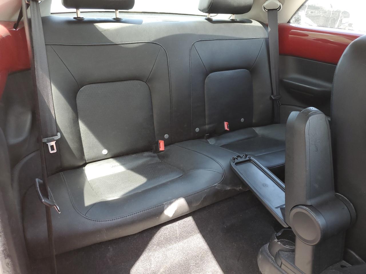 3VWPW31C88M516281 2008 Volkswagen New Beetle S