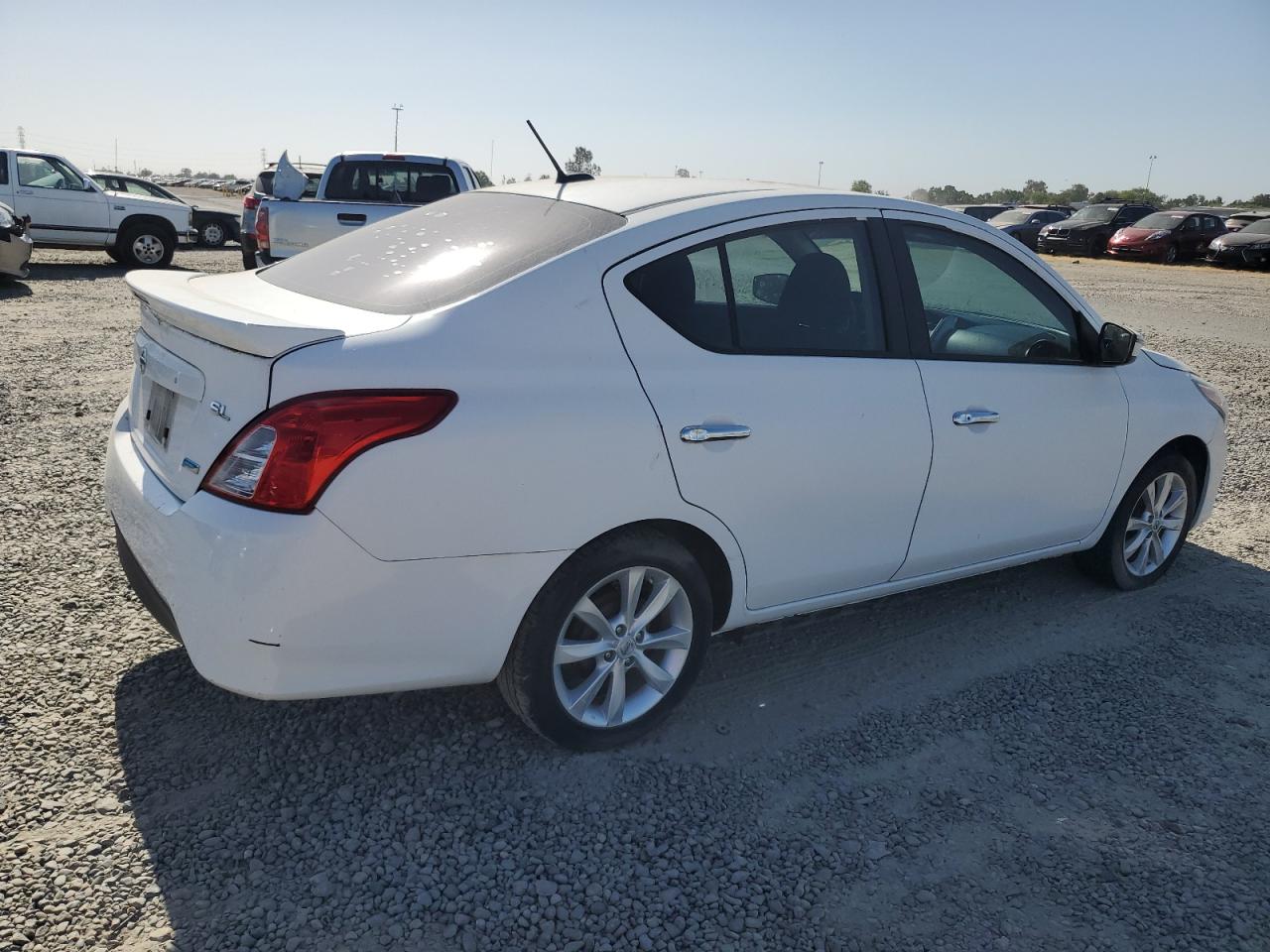 3N1CN7AP5FL824366 2015 Nissan Versa S