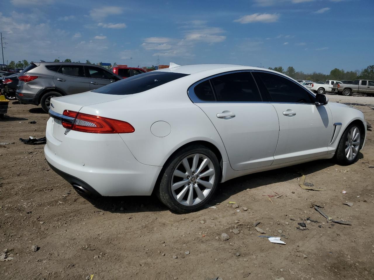 2013 Jaguar Xf vin: SAJWJ0EFXD8S86470