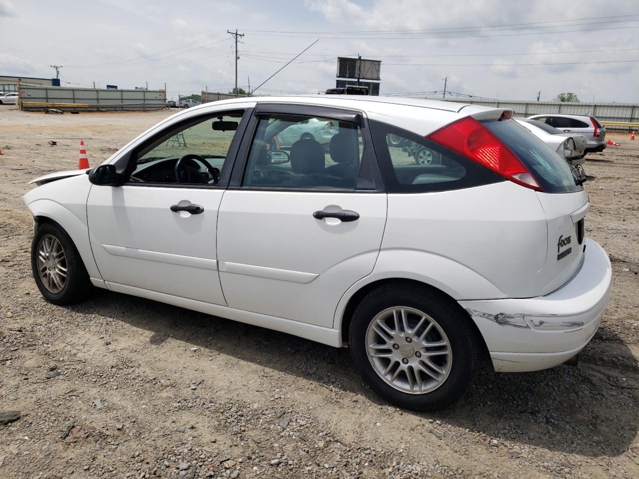 3FAHP37343R114576 2003 Ford Focus Zx5