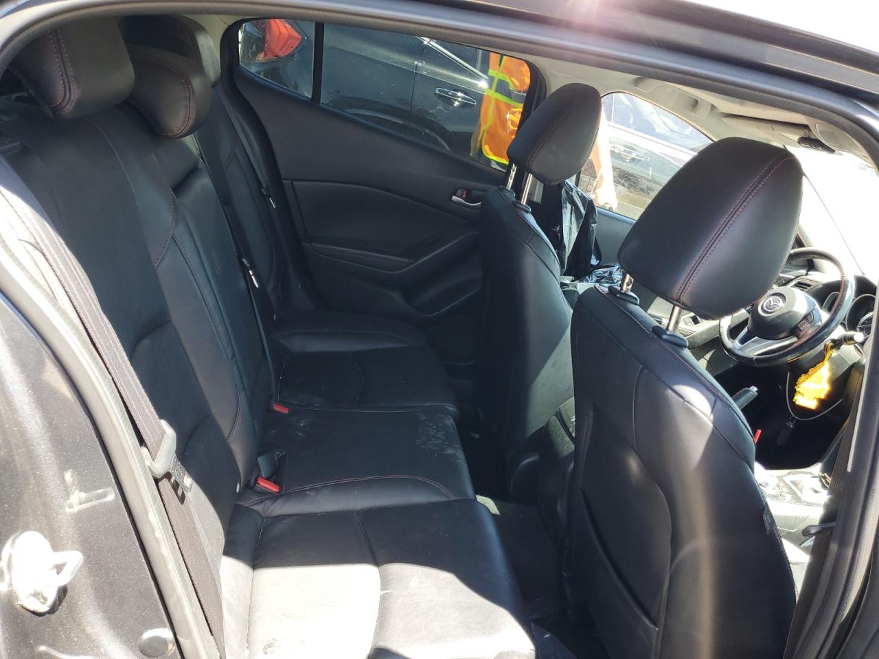 JM1BM1M71F1228263 2015 Mazda 3 Grand Touring