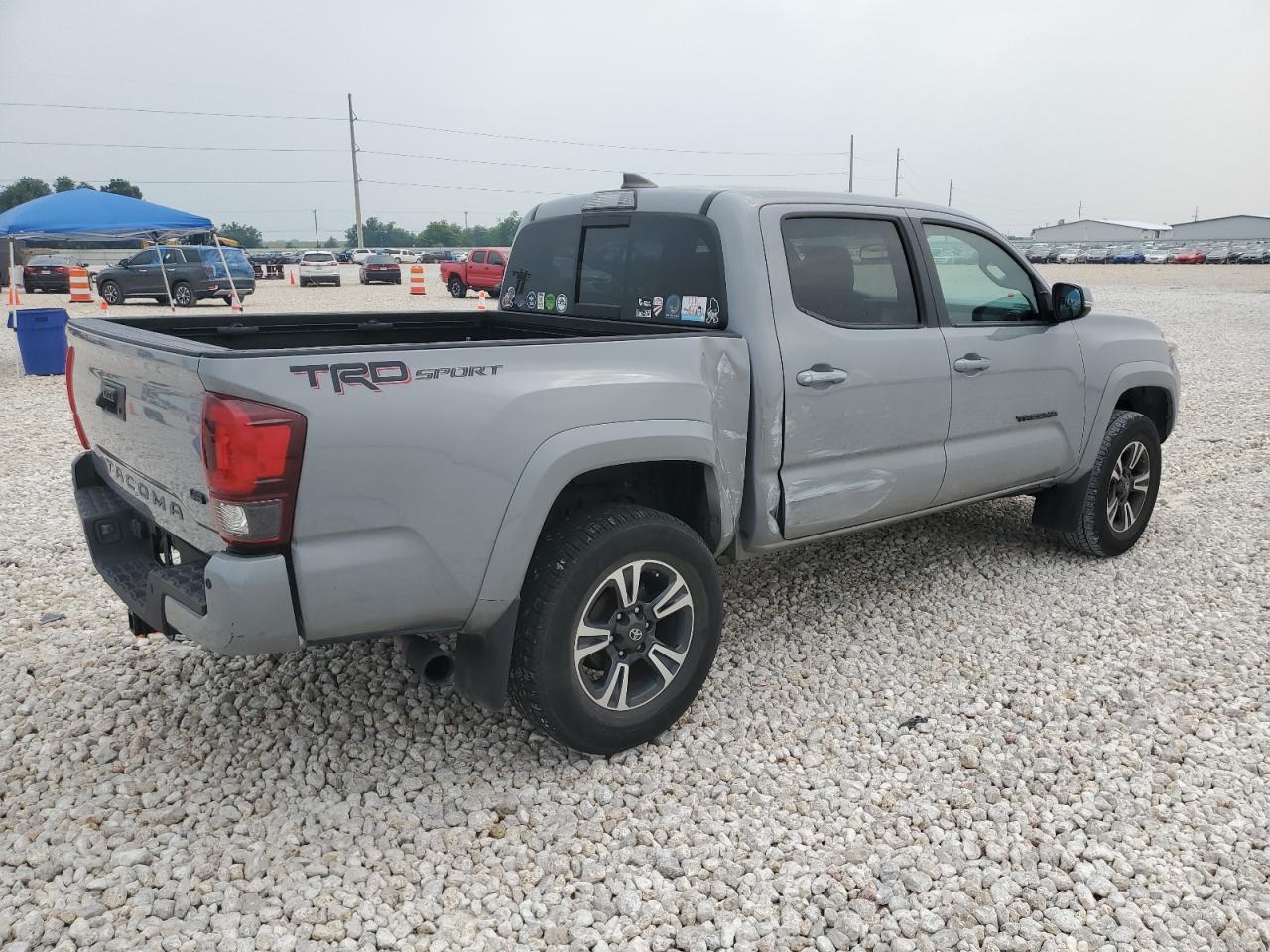 5TFAZ5CN2JX059297 2018 Toyota Tacoma Double Cab