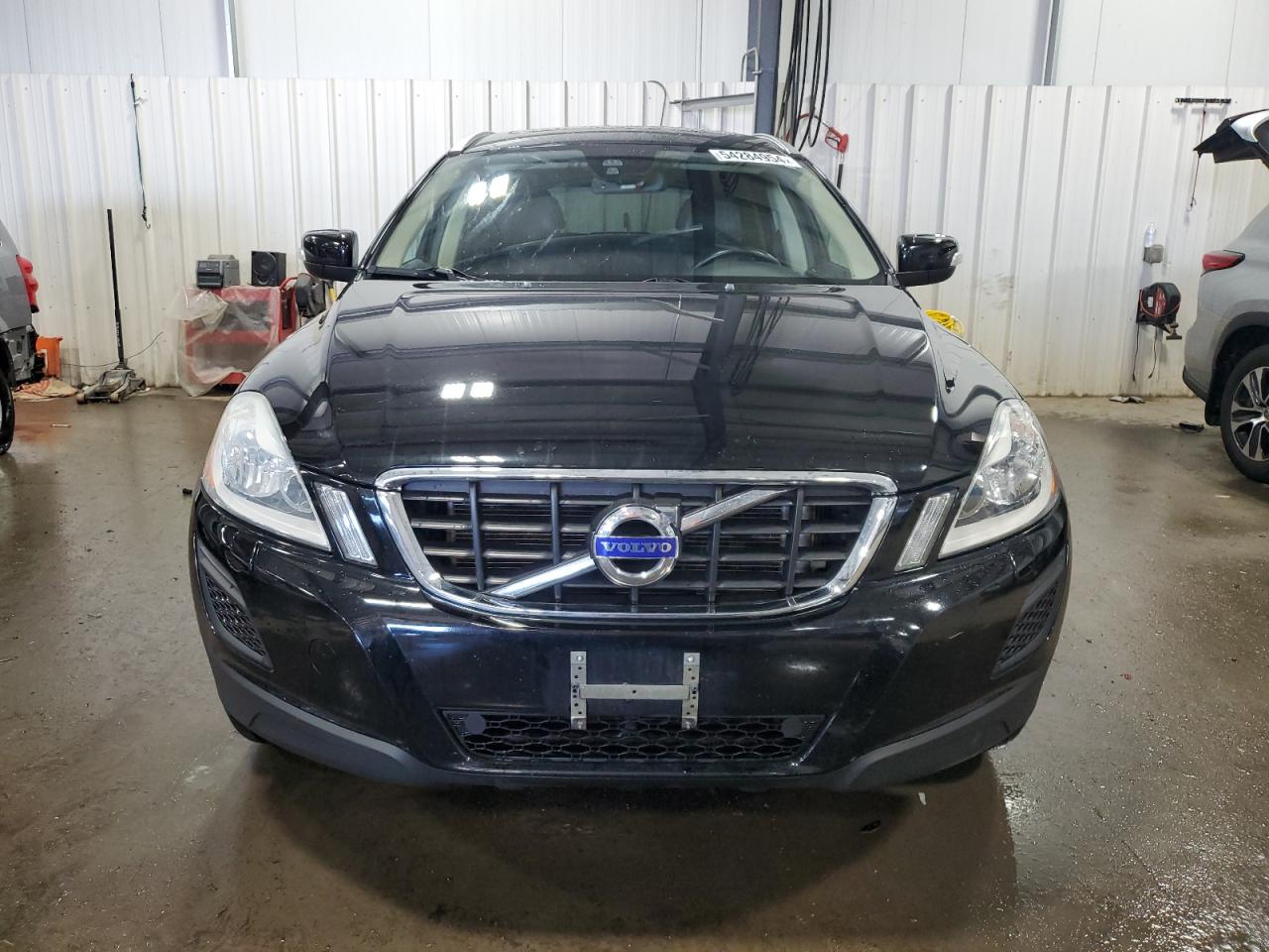 YV4952DZ9D2445647 2013 Volvo Xc60 3.2