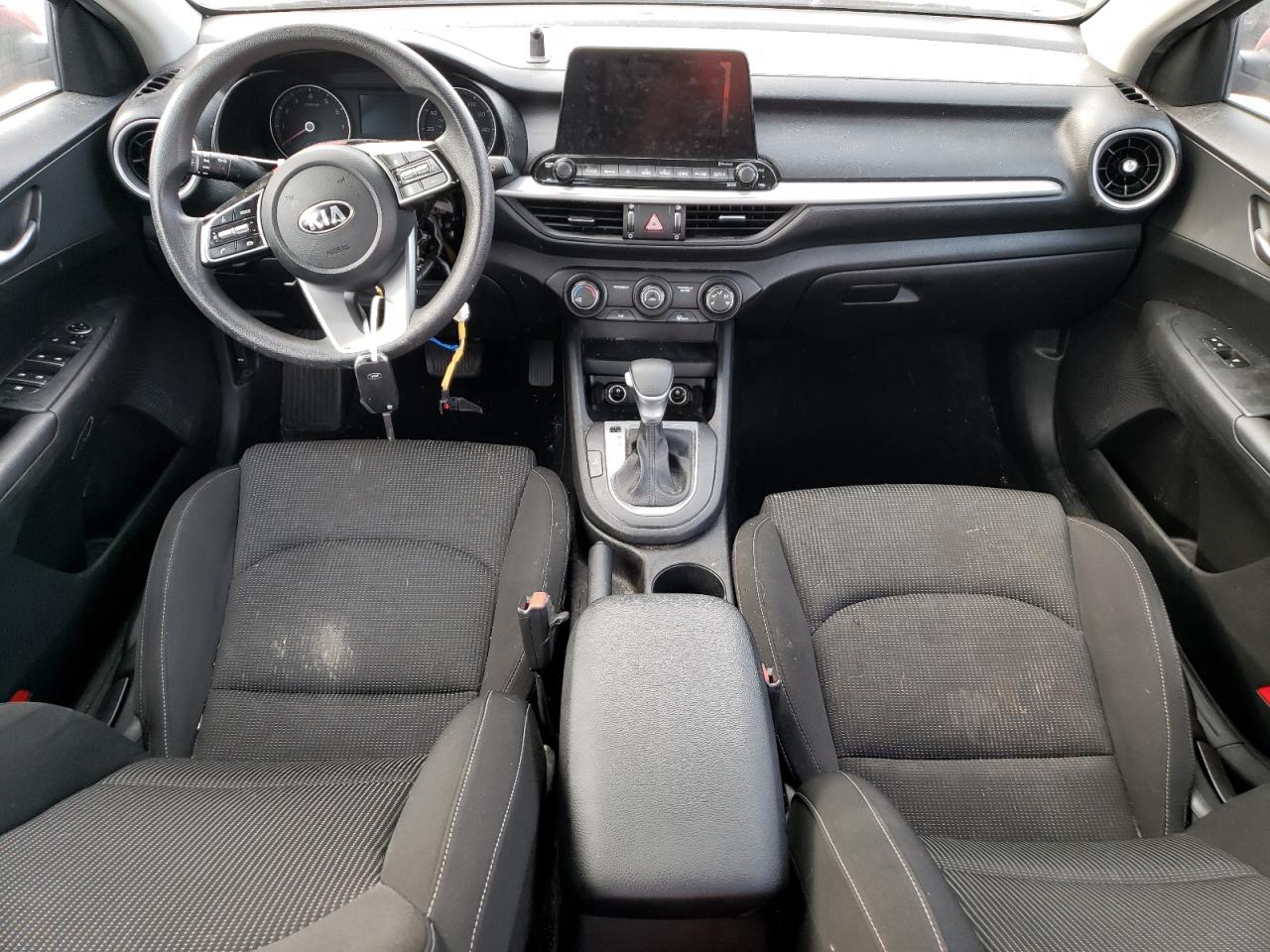 3KPF24AD7ME326050 2021 Kia Forte Fe