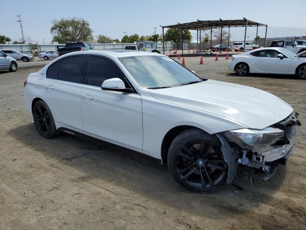 Lot #3041797409 2017 BMW 330E