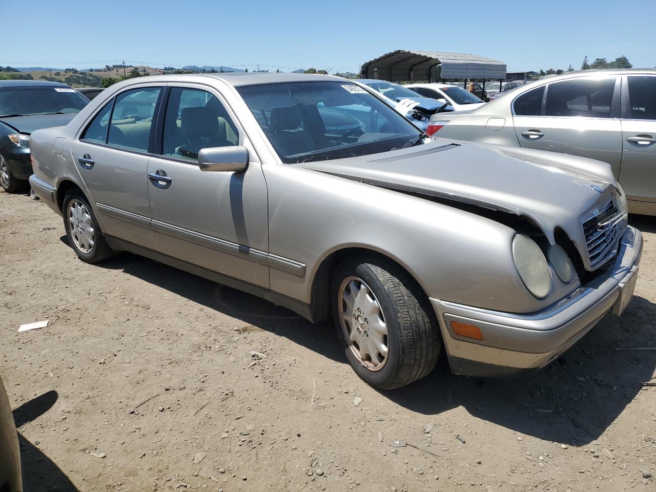 WDBJF55FXVA395768 1997 Mercedes-Benz E 320