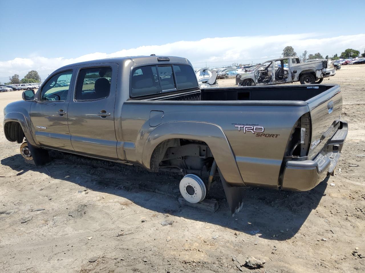 3TMKU4HN6BM029197 2011 Toyota Tacoma Double Cab Prerunner Long Bed