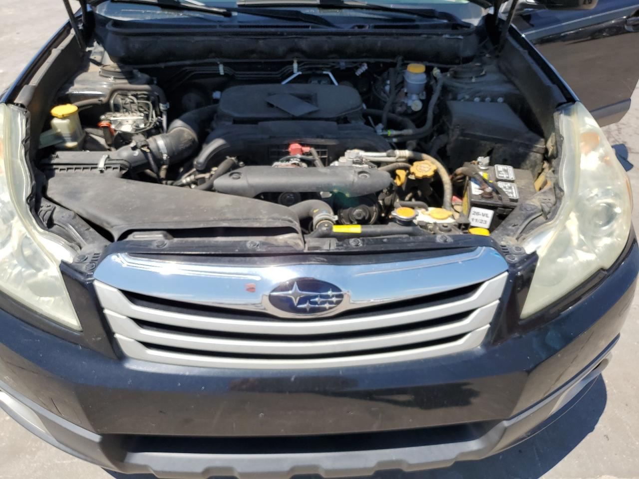 4S4BRCBCXB3319281 2011 Subaru Outback 2.5I Premium