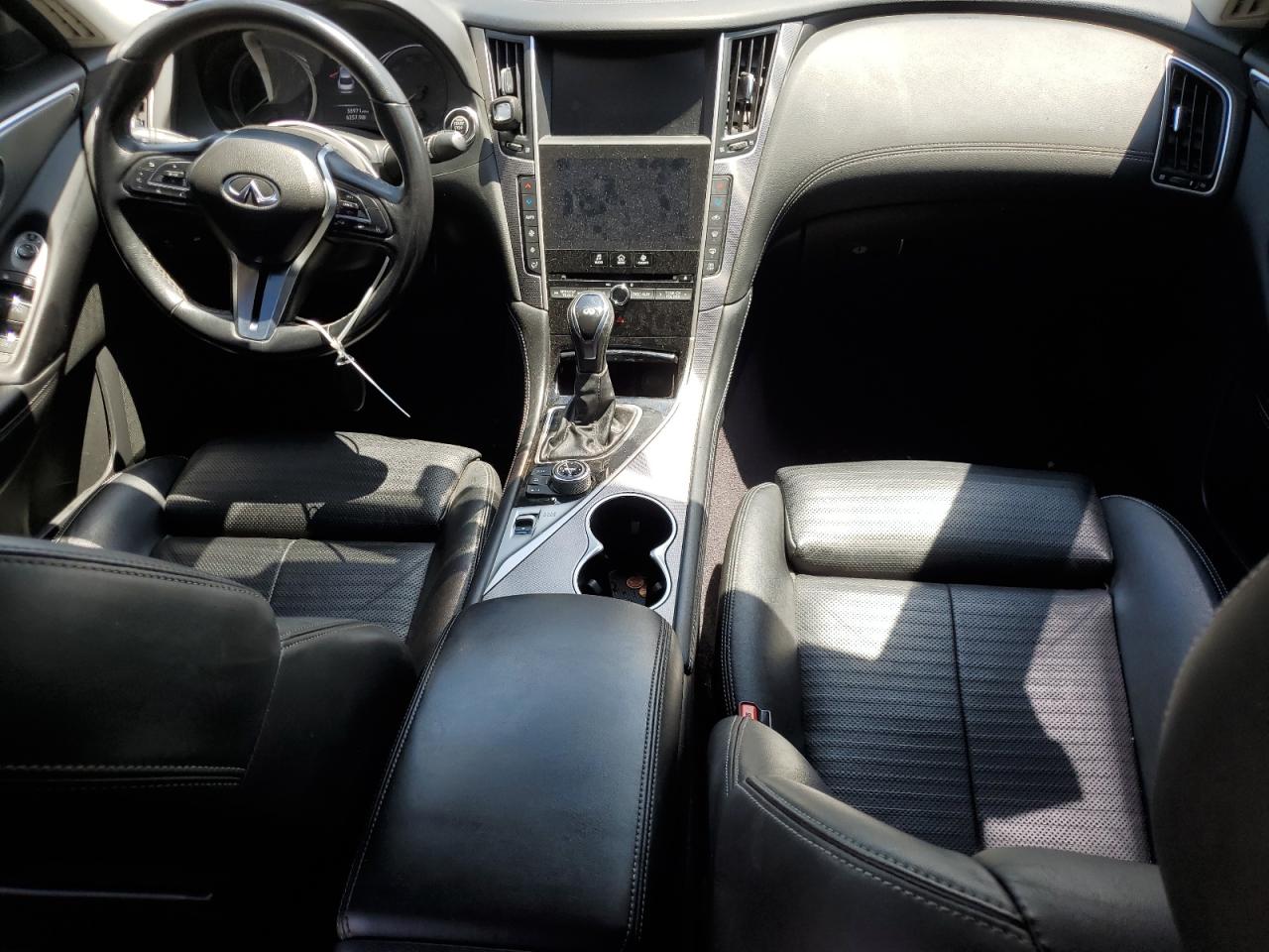 JN1EV7AP1JM354702 2018 Infiniti Q50 Luxe