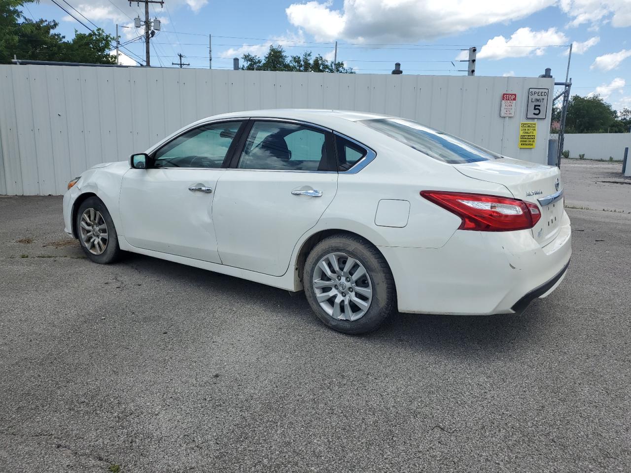 1N4AL3AP7HN344860 2017 Nissan Altima 2.5