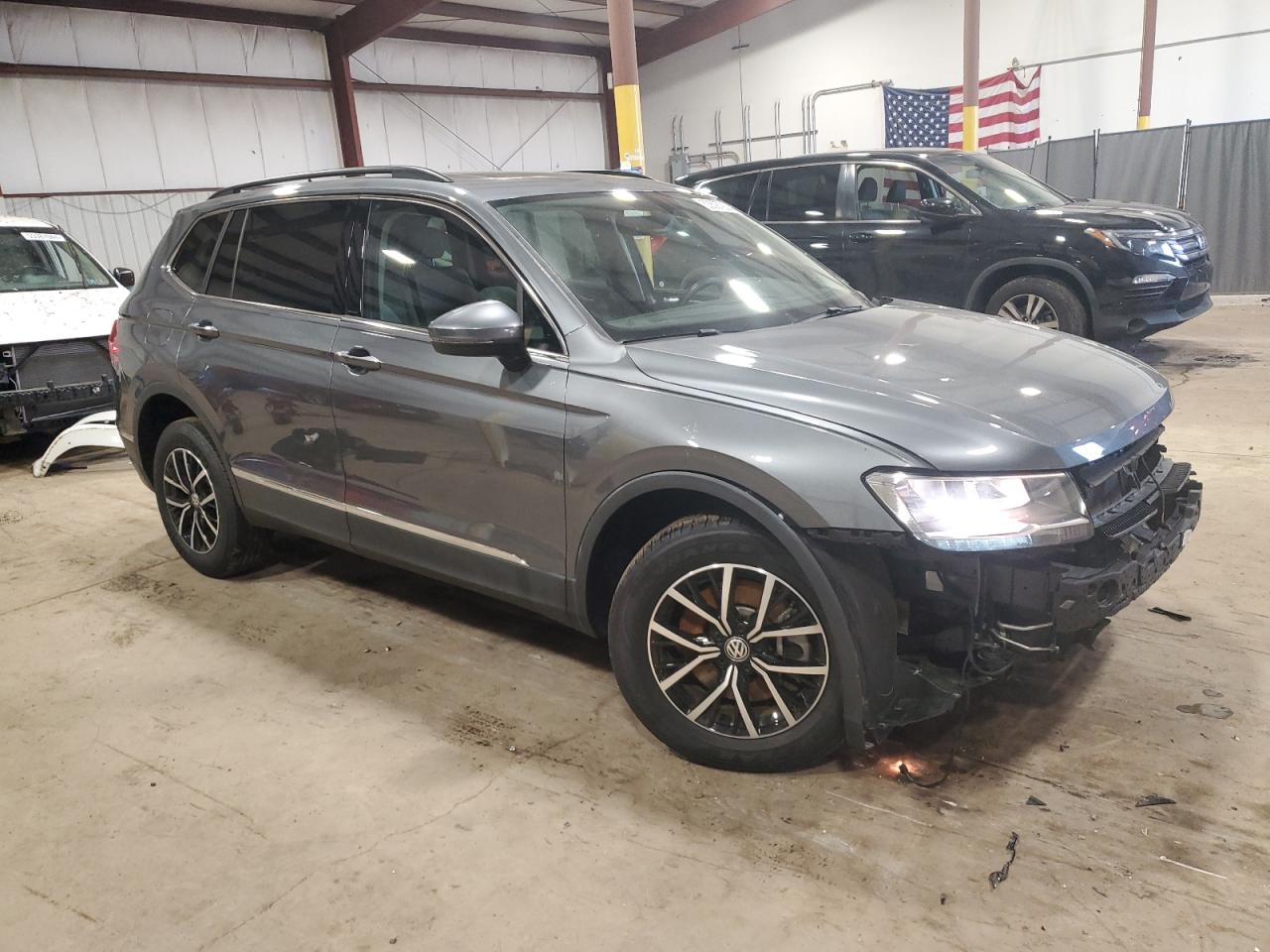 3VV2B7AX4MM123070 2021 Volkswagen Tiguan Se