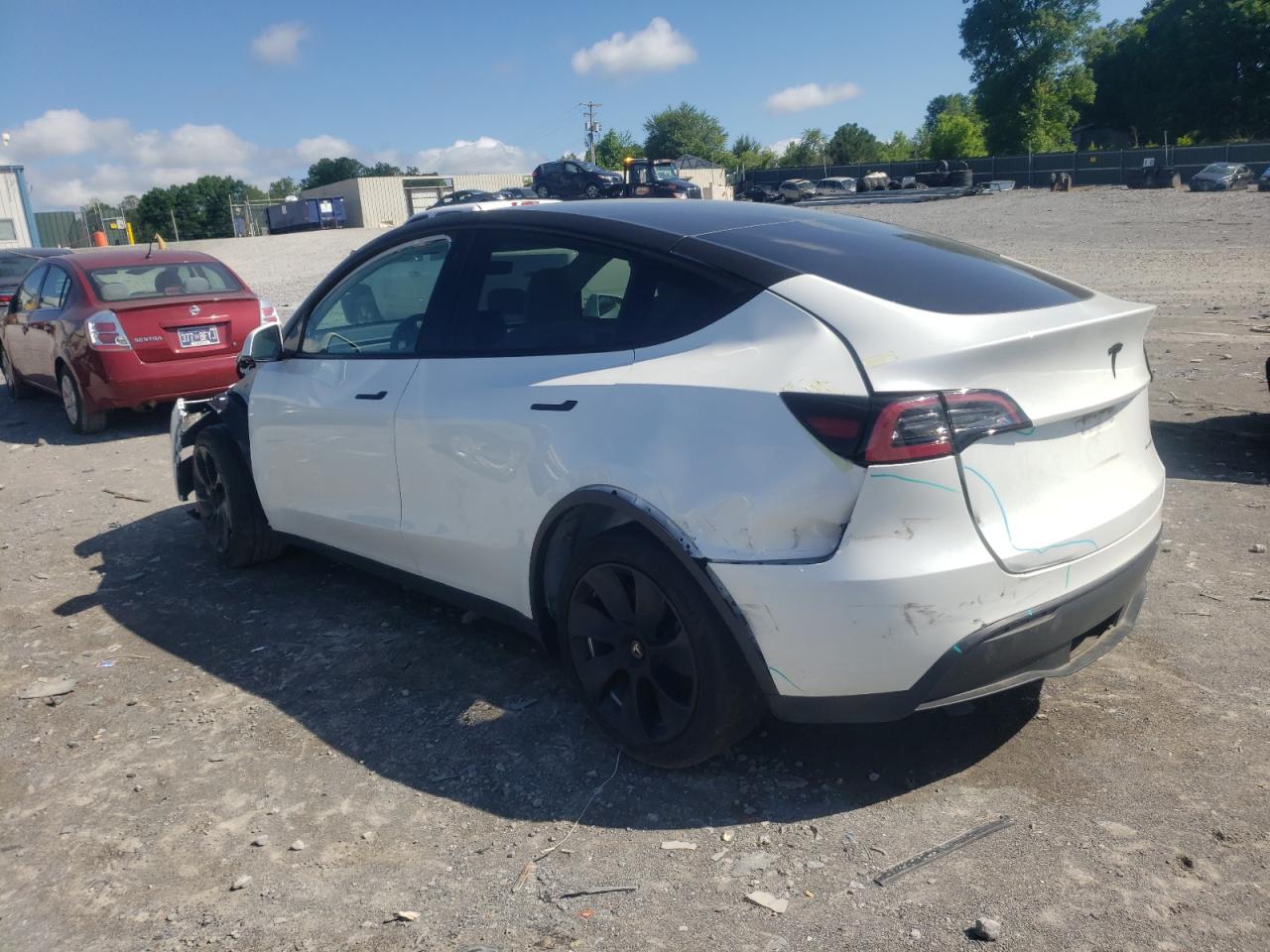 7SAYGDEE6PF630341 2023 Tesla Model Y