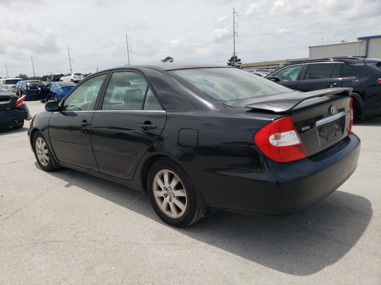 JTDBF32K530145174 2003 Toyota Camry Le