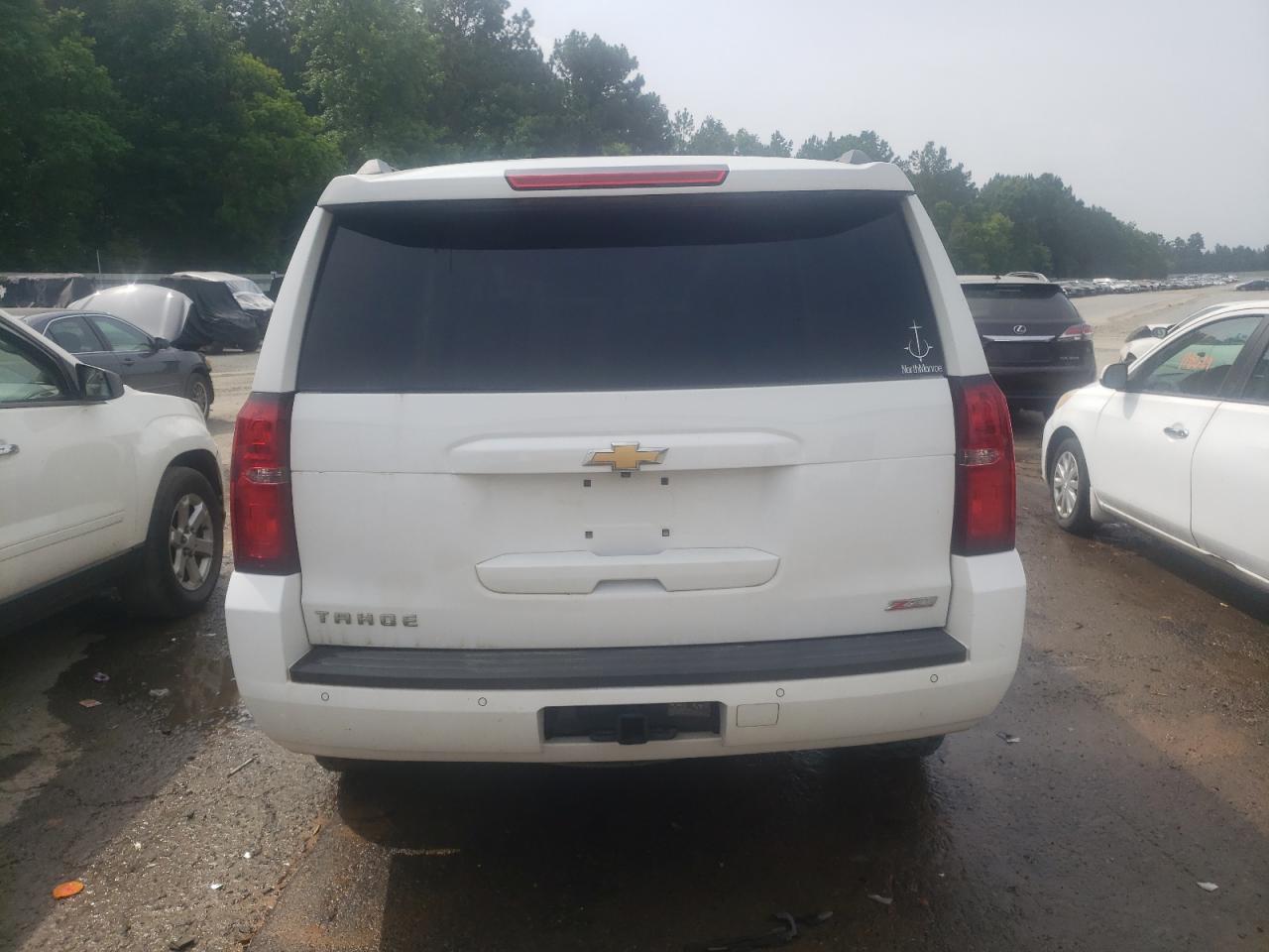 1GNSKBKC9KR200144 2019 Chevrolet Tahoe K1500 Lt