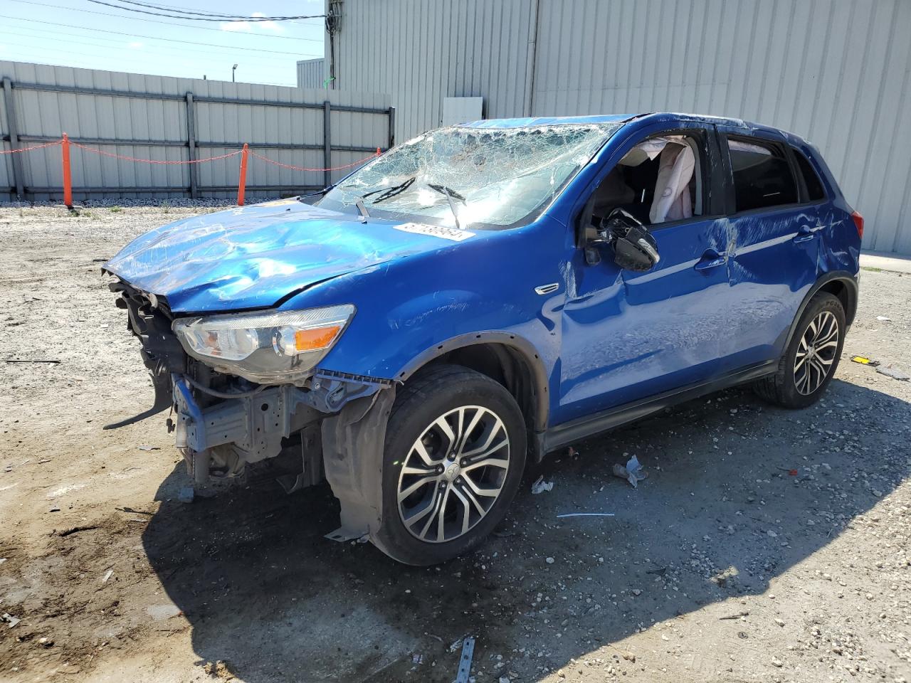 JA4AP3AU9JZ018975 2018 Mitsubishi Outlander Sport Es