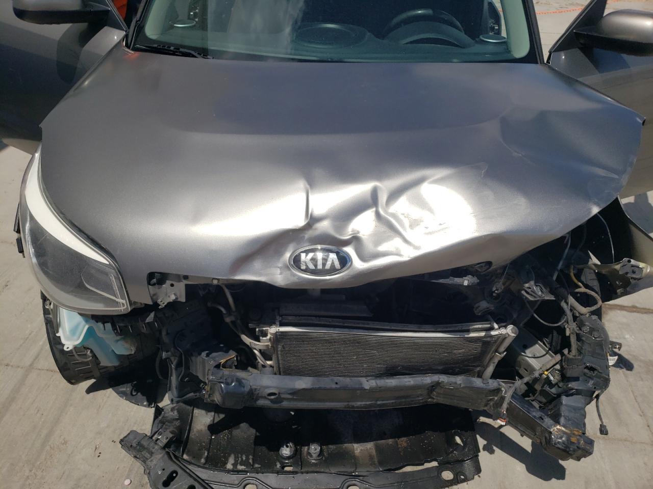 KNDJN2A20G7391458 2016 Kia Soul