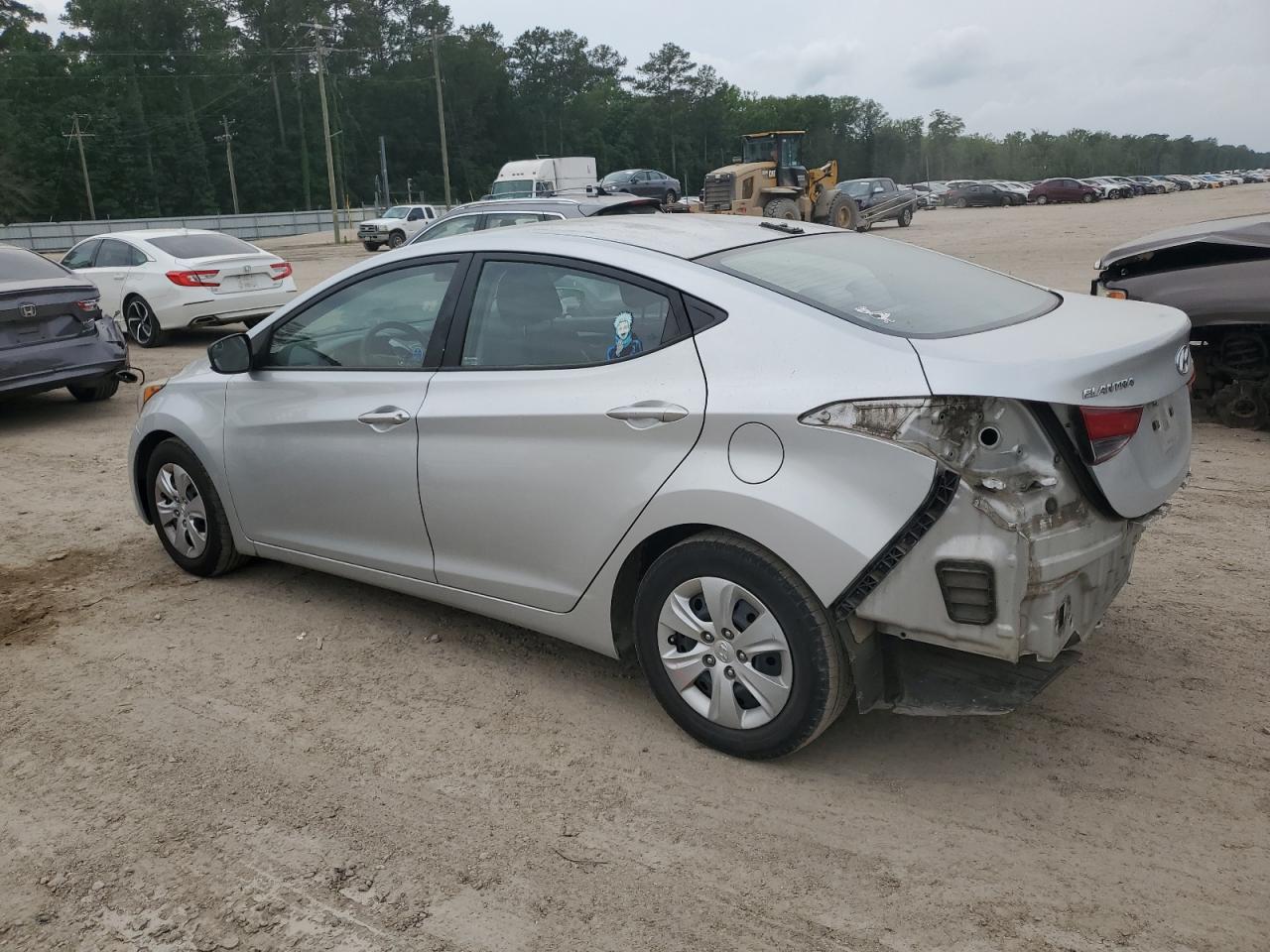 5NPDH4AE1GH676949 2016 Hyundai Elantra Se