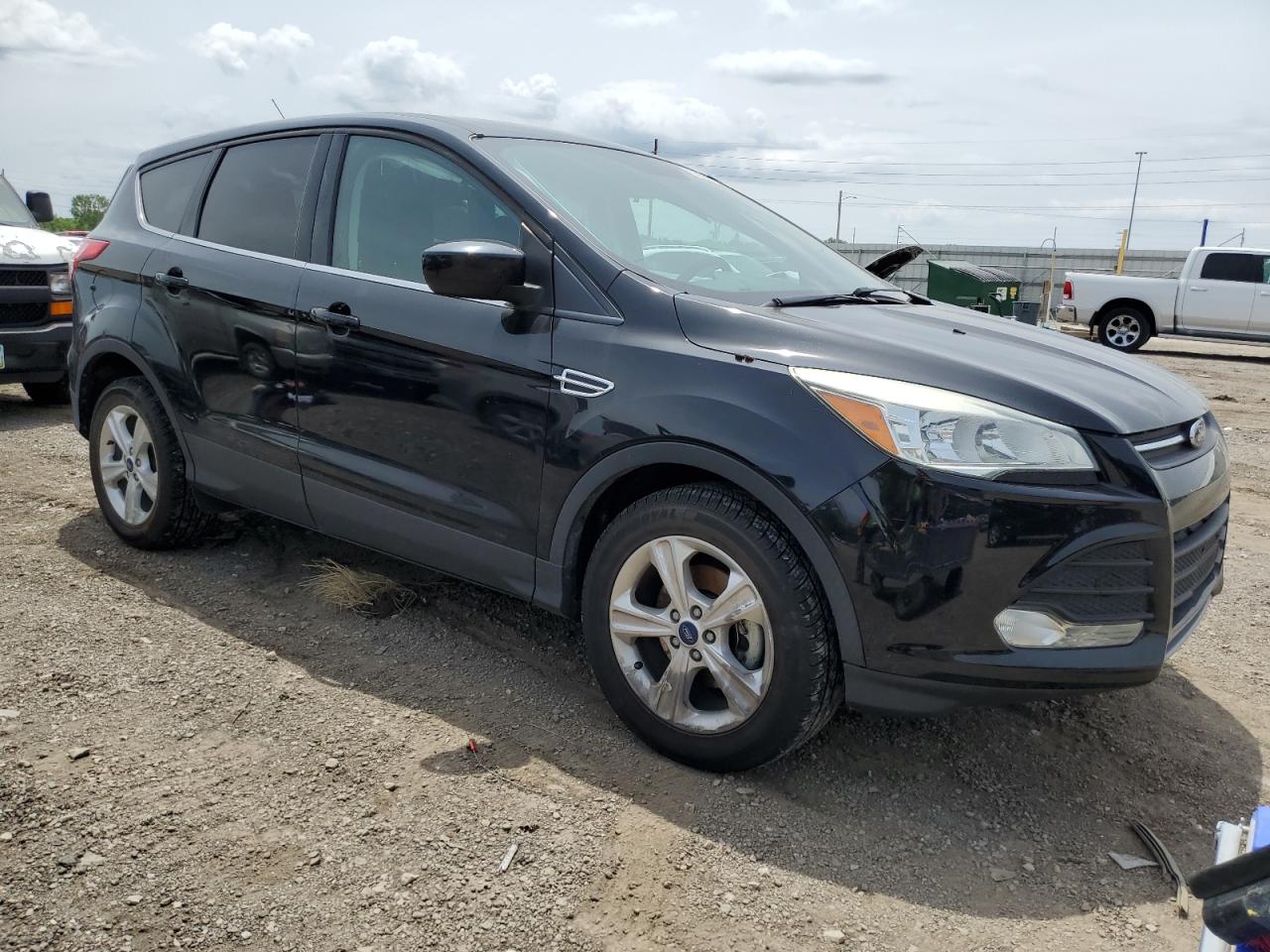 1FMCU0GX2GUB24225 2016 Ford Escape Se