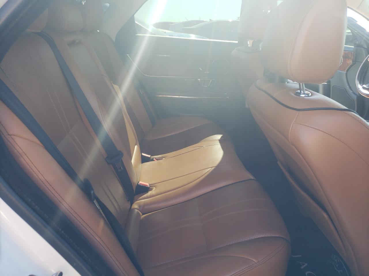 SAJWA1C73H8W04453 2017 Jaguar Xj