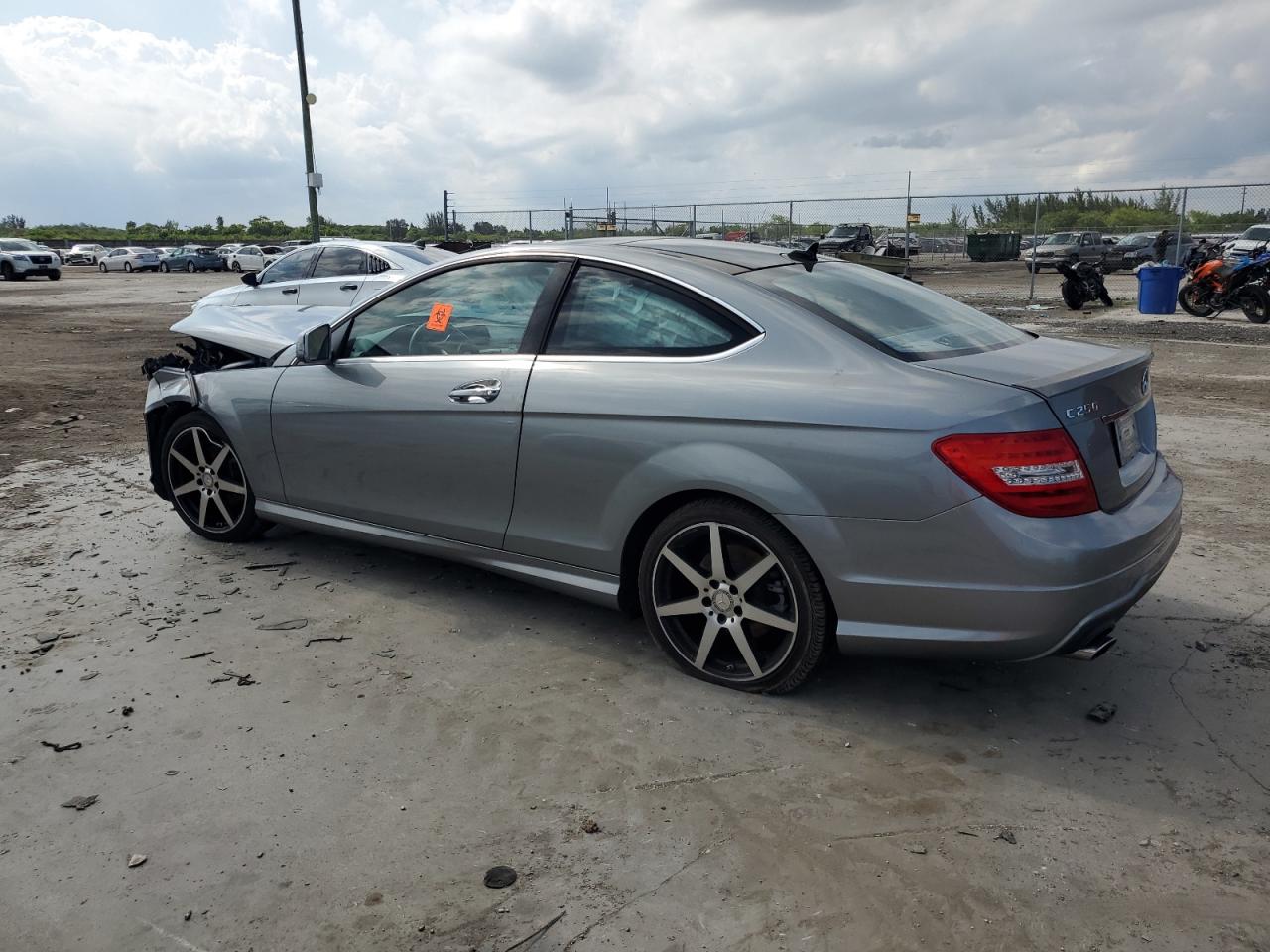 WDDGJ4HB5FG439371 2015 Mercedes-Benz C 250