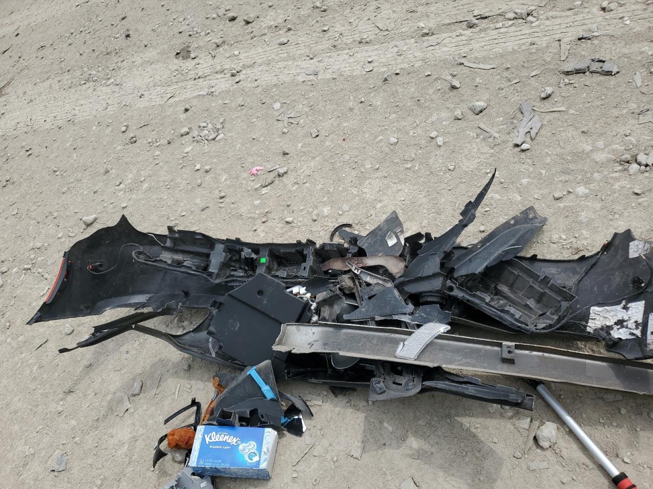 2C3CCABG5JH152698 2018 Chrysler 300 S