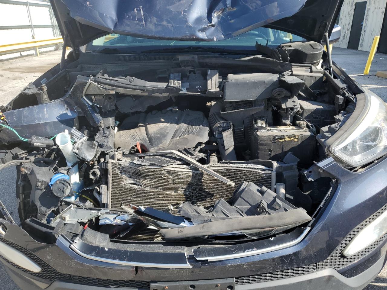 5XYZU3LB6FG239601 2015 Hyundai Santa Fe Sport