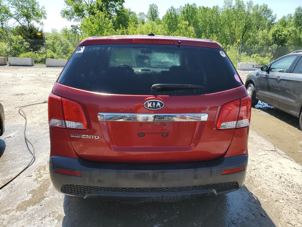 5XYKT3A10BG025759 2011 Kia Sorento Base