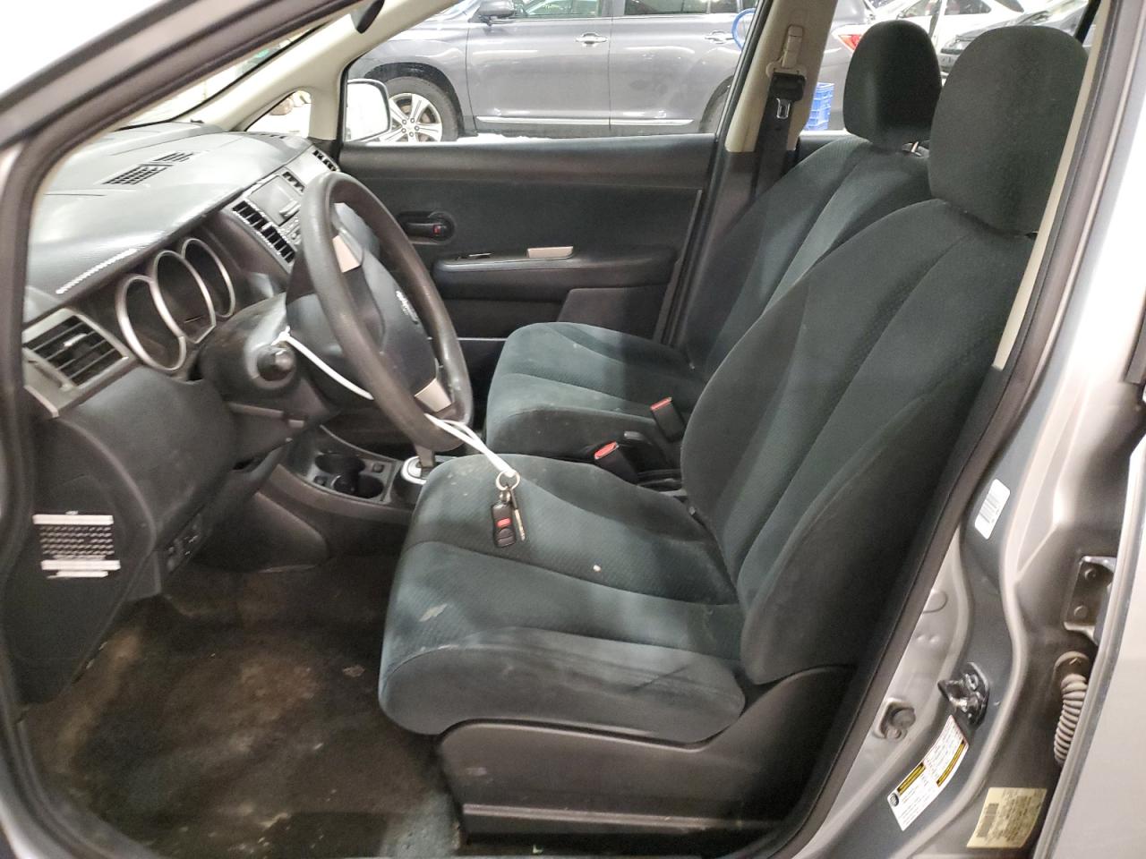 3N1BC1CP8AL369923 2010 Nissan Versa S