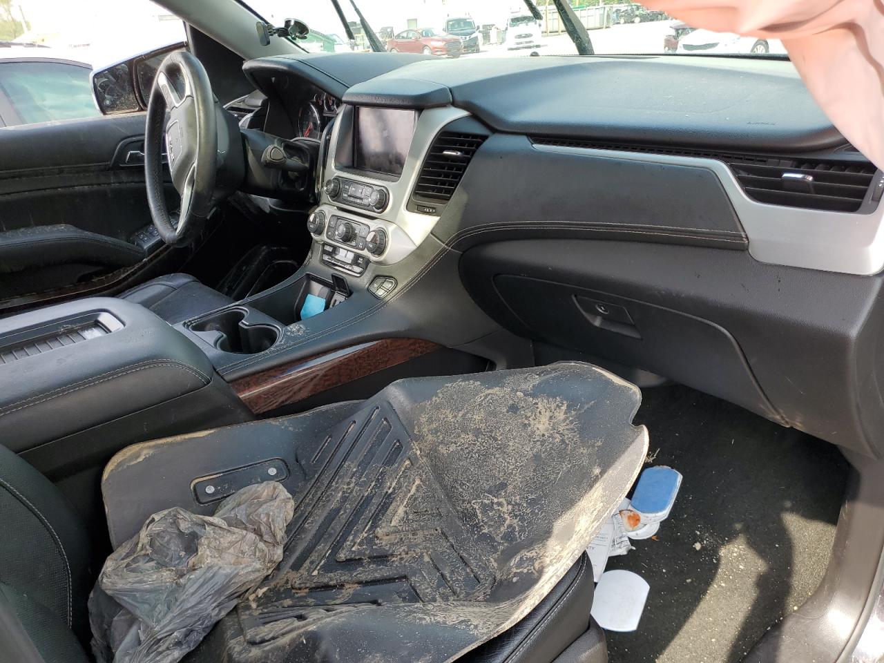 1GKS2BKC9HR166311 2017 GMC Yukon Slt