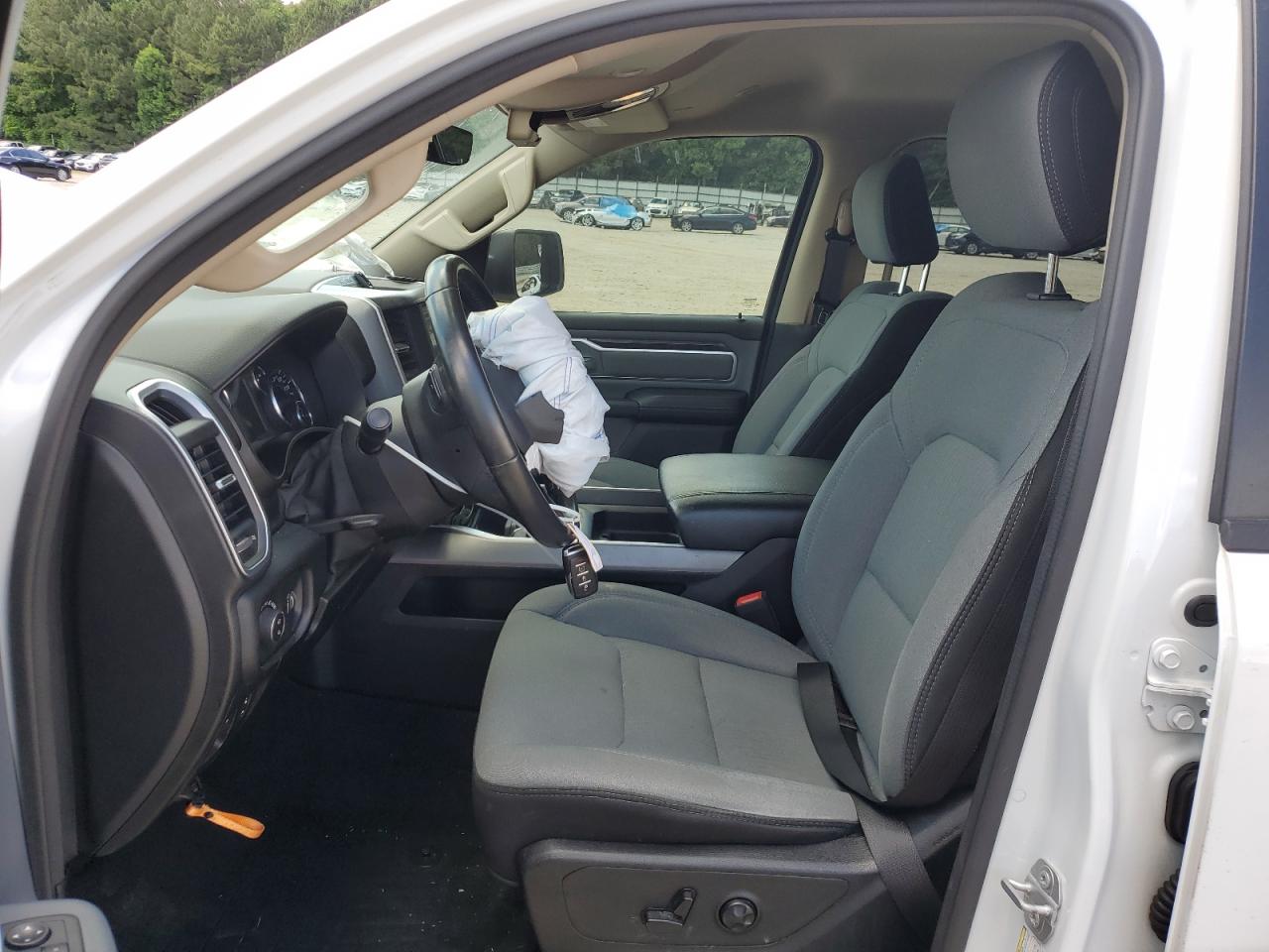 1C6RREFT3LN112365 2020 Ram 1500 Big Horn/Lone Star