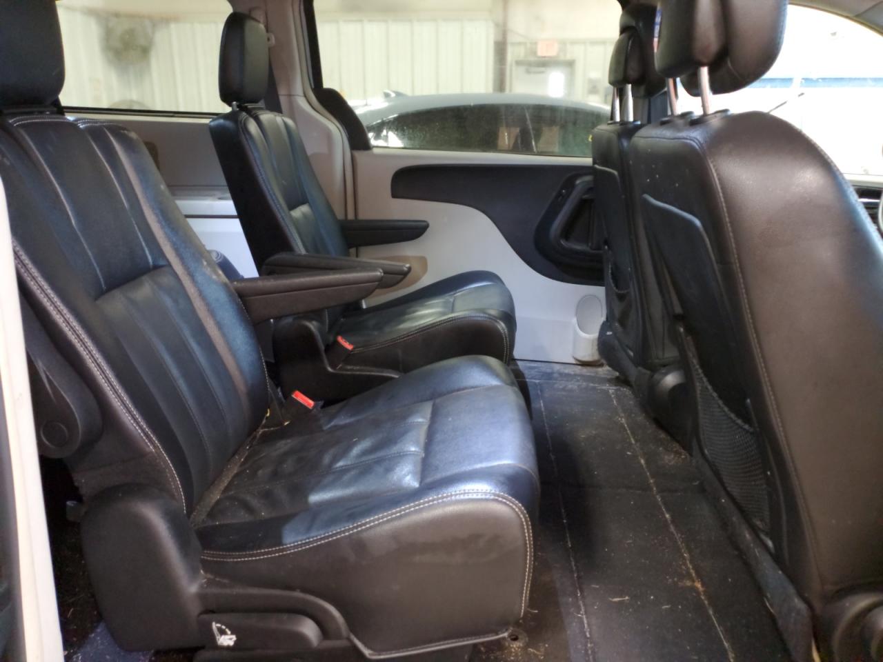 2C4RC1BG9FR552108 2015 Chrysler Town & Country Touring