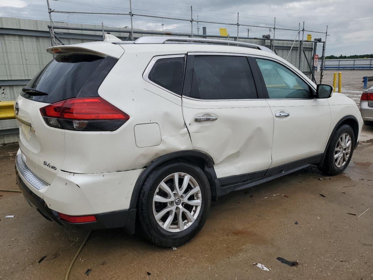 JN8AT2MV5HW253714 2017 Nissan Rogue S