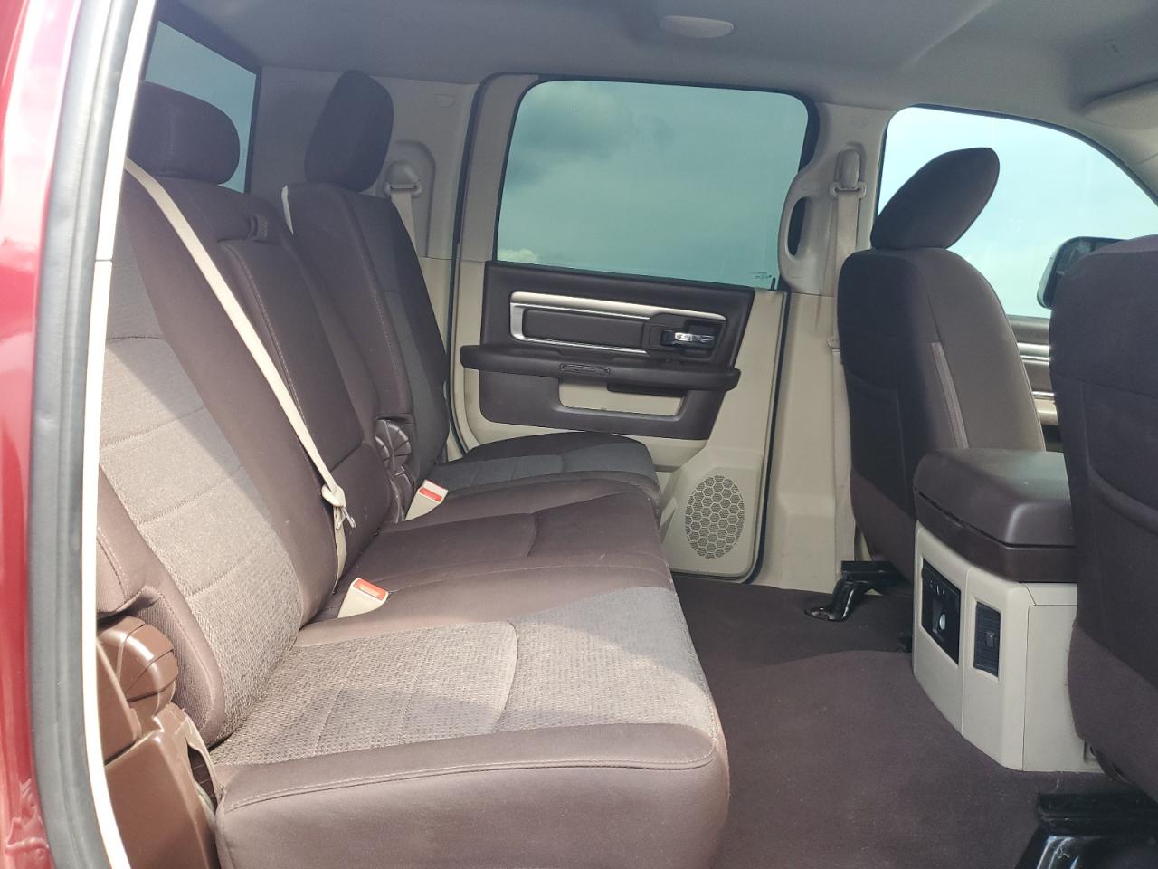 3C6UR5ML0HG663902 2017 Ram 2500 Slt