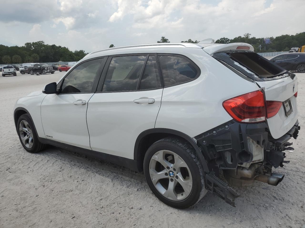 WBAVM1C57FV498553 2015 BMW X1 Sdrive28I