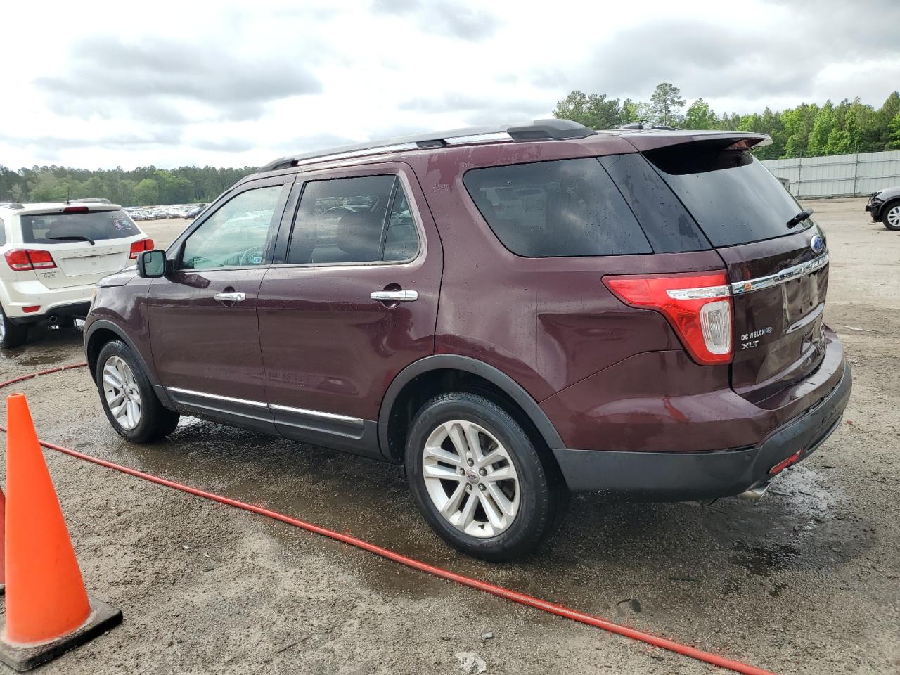 1FMHK7D80BGA41028 2011 Ford Explorer Xlt