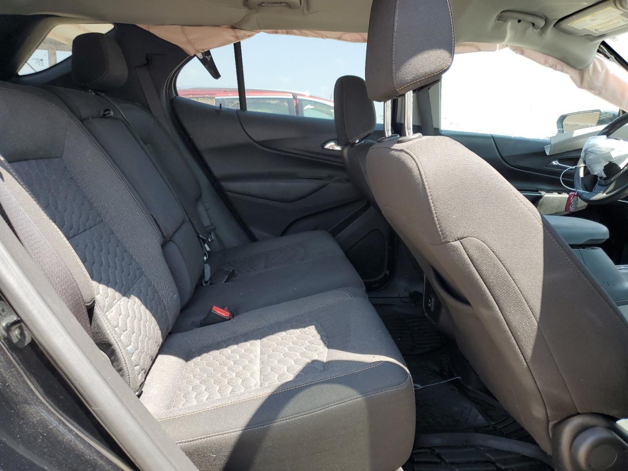 3GNAXUEV1ML385421 2021 Chevrolet Equinox Lt