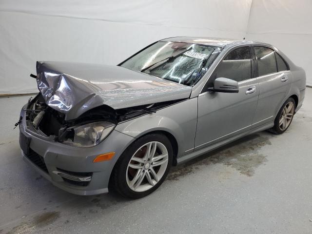 2012 Mercedes-Benz C 300 4Matic VIN: WDDGF8BBXCA712577 Lot: 54691364